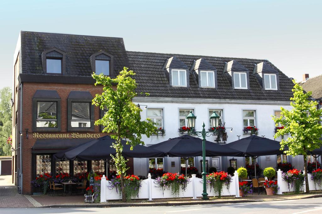 Hotel-Restaurant Wanders Elten Esterno foto