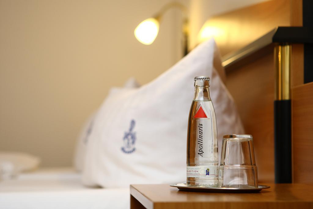 Hotel-Restaurant Wanders Elten Esterno foto